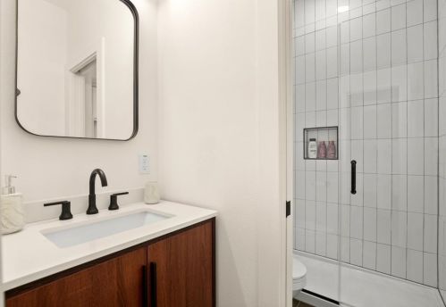 1305 40 St, Austin TX  78756-3614 exterior