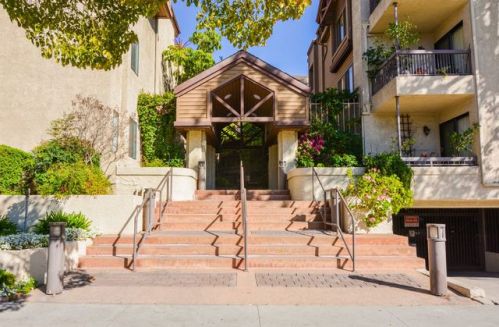 236 Louise St, Glendale CA  91206-4254 exterior