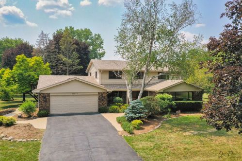 39540 Wittenburg Rd, Antioch, IL 60002-9555