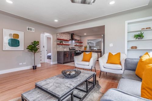 4290 Grant St, Englewood CO  80113-4710 exterior