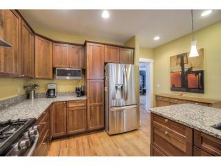 393 4th St, Atlanta GA  30308-2004 exterior