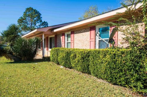 607 American Blvd, Warner Robins, GA 31093-2378