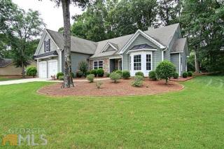 120 Blackberry Ln, Pendergrass, GA 30567-4643