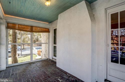 48 Cottage Ave, Lancaster PA  17602-3212 exterior