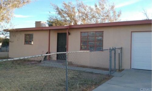1802 Richard Ave, Mojave, CA 93501-1902