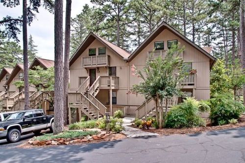 200 Captains Walk Cir, Salem, SC 29676-4408