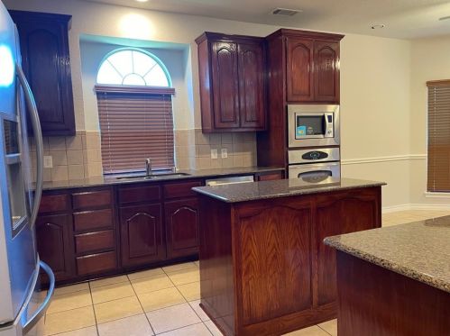 1014 Vitex Dr, Plano TX  75094-4613 exterior