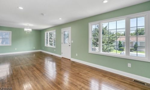 61 Watson Dr, Dover, NJ 07801-4723