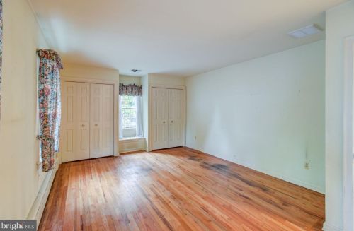 10 Clearview Ave, Trenton NJ  08619-1217 exterior