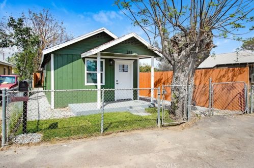 261 Stephen St, Colton, CA 92324-3519