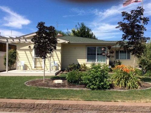 341 Ewen St, Prineville, OR 97754-2133