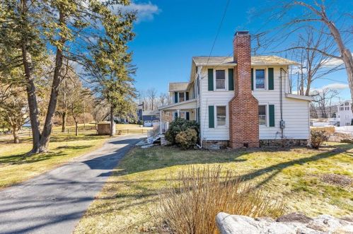 54 Rocks Rd, Norwalk, CT 06851-2924