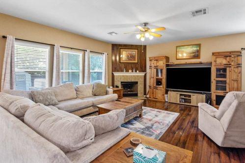 1501 Watercrest Dr, Georgetown, TX 78626-7694