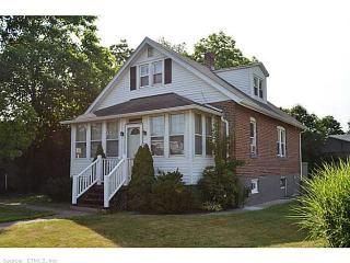 15 Baxter Ave, Kensington, CT 06037-2201