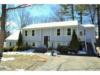 62 Dorothy Dr, Epping, NH 03042-2316