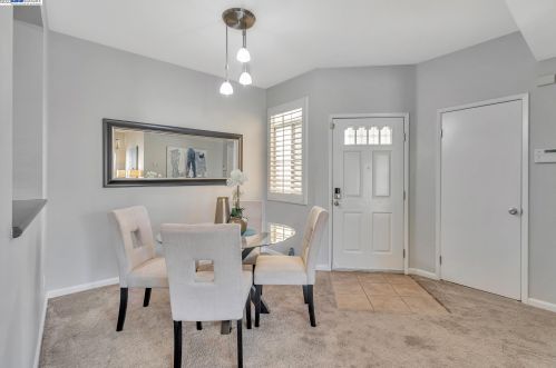 7031 Dublin Meadows St, Pleasanton, CA 94568-2174