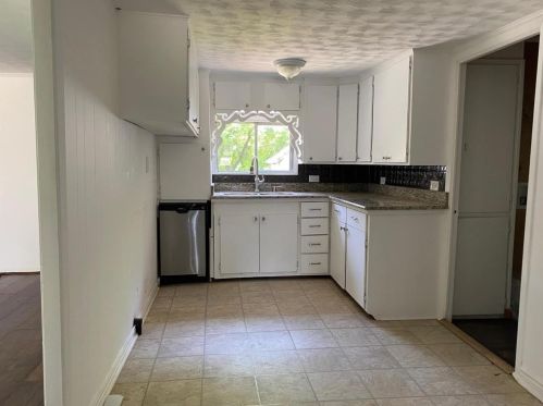 104 Locust St, Whitewright TX 75491-2336 exterior