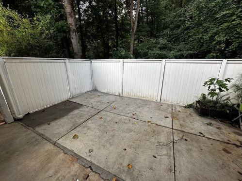 6685 Sunset Hl Blvd, Rex GA 30273-2240 exterior