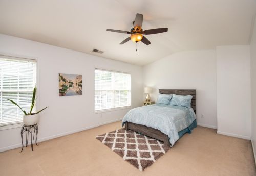 748 Celeste Ln, Atlanta GA  30331-8606 exterior