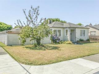 1636 J St, Eureka, CA 95501-2660