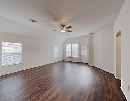 8010 Saragosa Blue Ln, Richmond TX  77407-3476 exterior