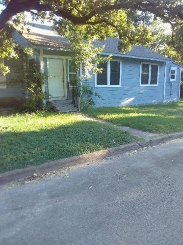 2512 Weiler Blvd, Fort Worth TX  76112-5082 exterior