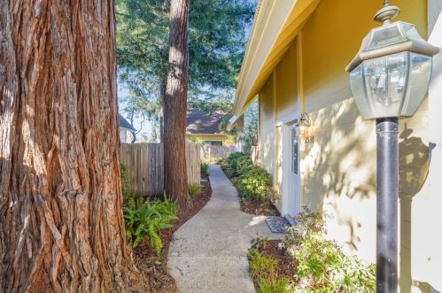 2530 Middlefield Rd, Mountain View, CA 94043-2750