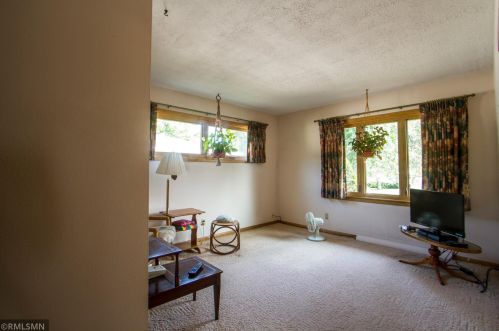 1533 Conway St, Saint Paul MN  55106-5923 exterior