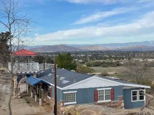 20730 Nadine Ct, Perris, CA 92570-8629