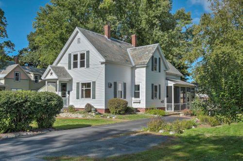 37 Mckinley St, Keene, NH 03431-2324