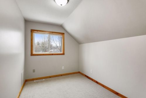 665 Bidwell St, Saint Paul MN  55107-3638 exterior