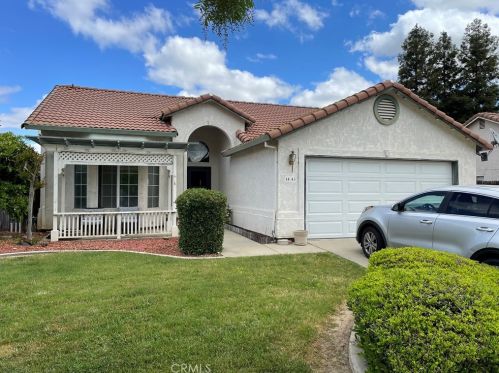 1443 Hunters Dr, Merced, CA 95340-8452
