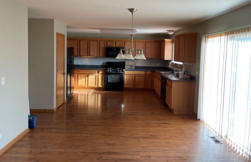 16327 Spring Creek Ln, Plainfield, IL 60586-2150