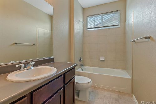 6097 Flanders St, Denver CO  80019-2120 exterior