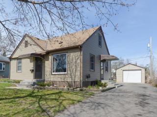 4108 43rd Ave, Minneapolis, MN 55406-3537