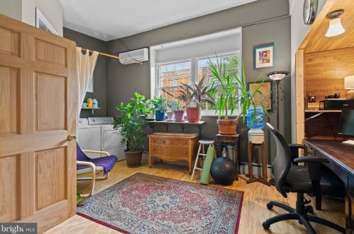 1226 8th St, Philadelphia PA  19147-5130 exterior