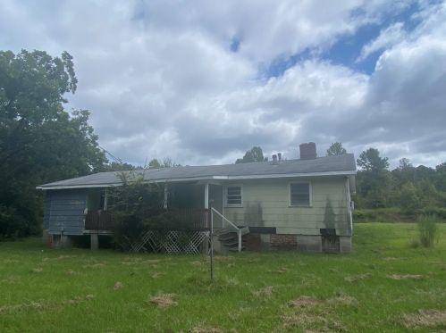 908 Troy Rd, Mc Cormick, SC 29835-6424