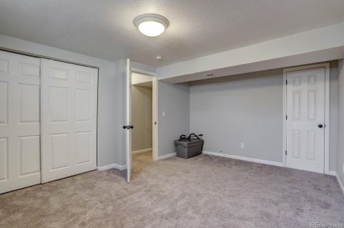 4817 Nucla Way, Aurora CO 80013-1212 exterior