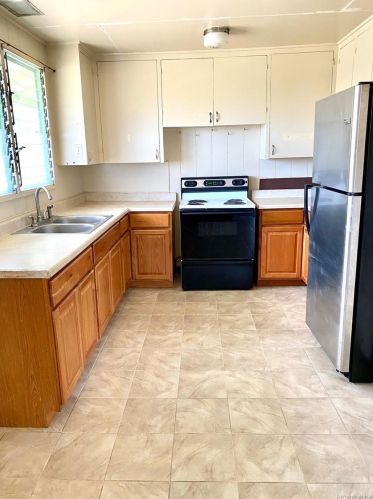310 Hao St, Honolulu HI  96821-1833 exterior