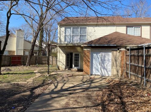 2202 Forestbrook Dr, Garland TX 75040-4060 exterior