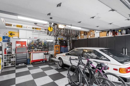 8815 Heatherwood Rd, Anaheim CA  92808-1695 exterior