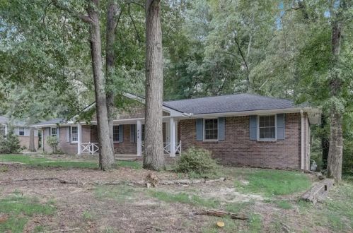 874 Colt Ln, Conyers, GA 30012-3220