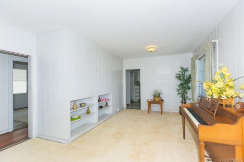 1635 Alaneo St, Honolulu HI  96817-2915 exterior