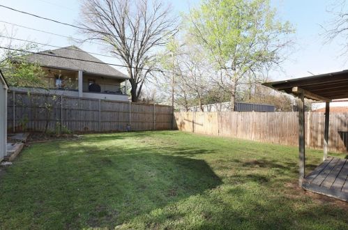 3817 6th St, Fort Worth TX  76107-2029 exterior