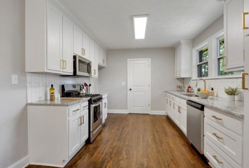 1457 Fulton Ave, Atlanta GA  30344-6926 exterior