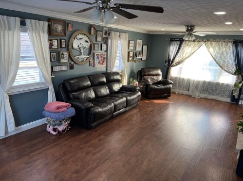 2607 Cardinal Rd, Springfield OH  45502-8635 exterior