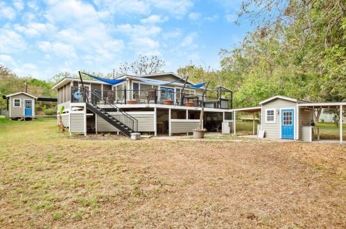 120 Erskine Fry, Seguin TX 78155 exterior