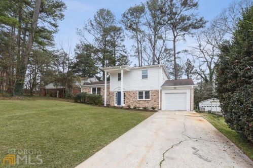 2757 Eaton Pl, Atlanta GA  30341-3915 exterior