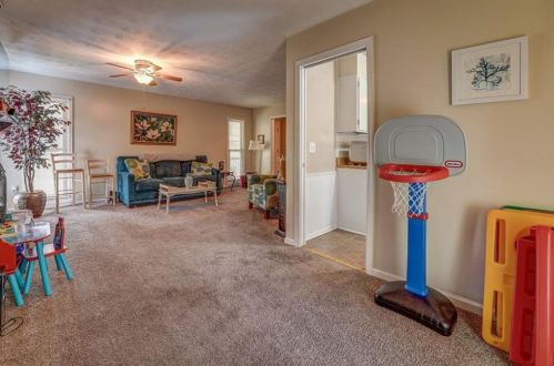 1985 Smyrna Ln, Conyers GA 30094-5158 exterior