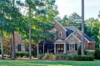 1030 Windsor Green Dr, Holly Springs, GA 30115-7124